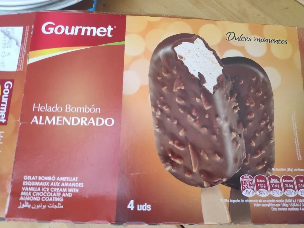 Helado bombón almendrado