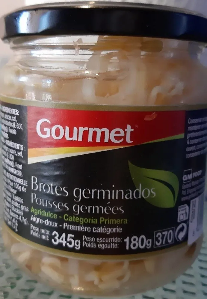 Brotes soja germinados