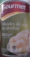 Mitades de pera en almíbar