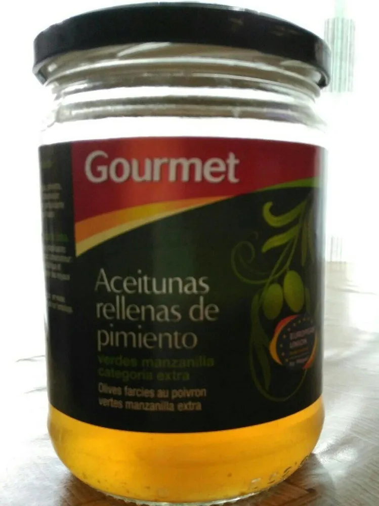 Aceitunas rellenas de pimiento