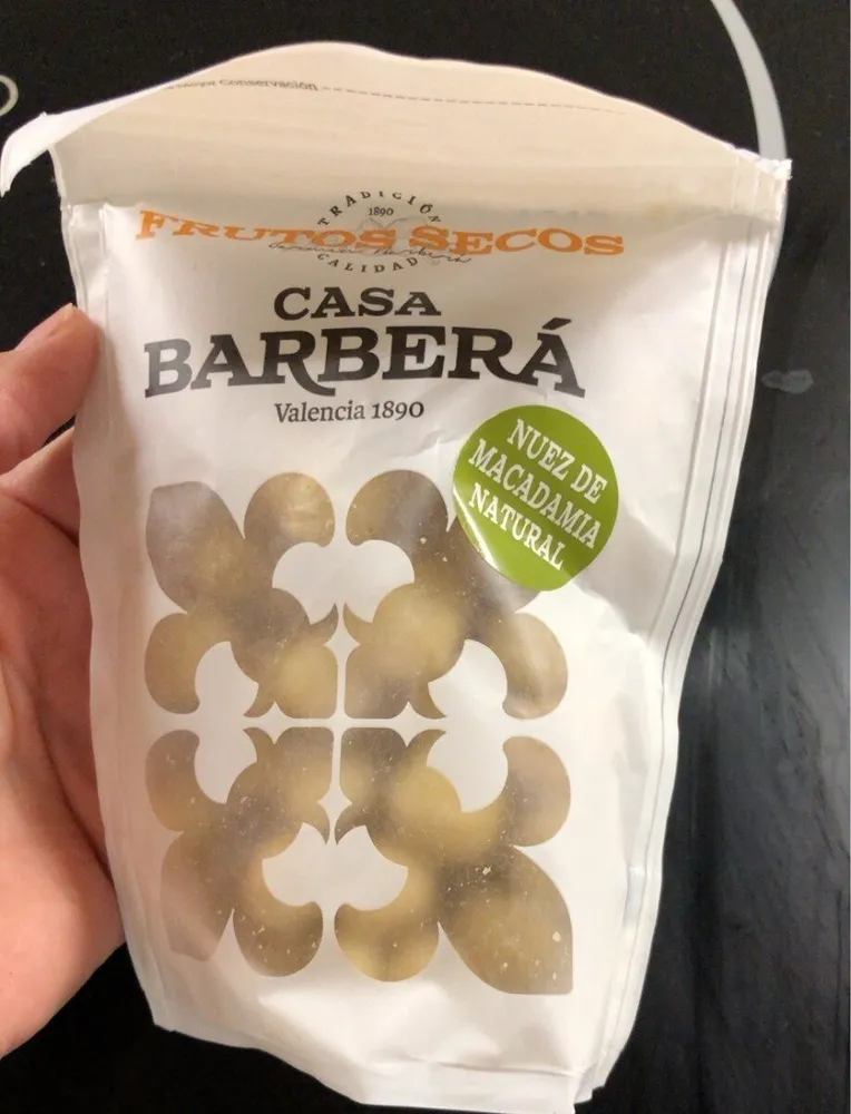 Nuez macadamia natural