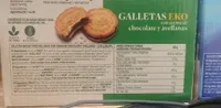 Galletas con crema y avellanas
