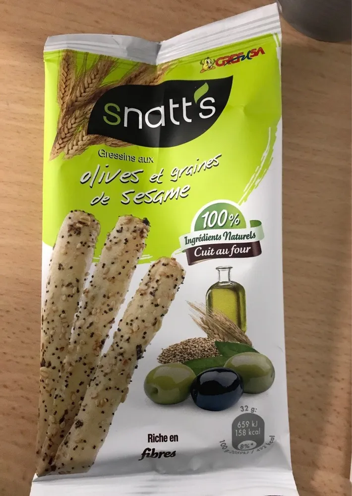 Gressins aux olives et graines de sésame