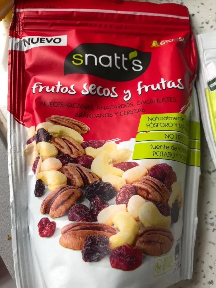 Snatt's frutos secos y frutas