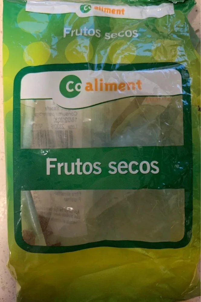 Almendra largueta con piel tostada