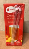 Zumo de melocotón y uva