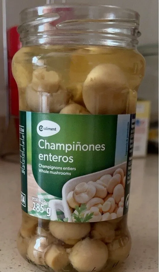 Champiñones enteros