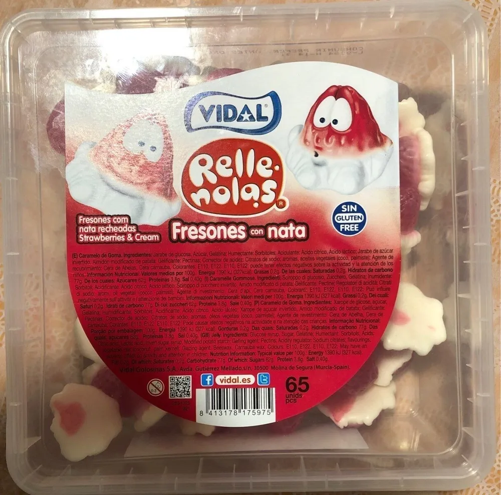 Rellenolas Fresones con nata