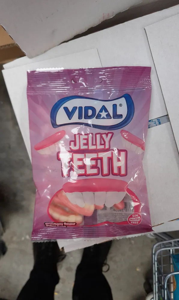 Jelly Teeth