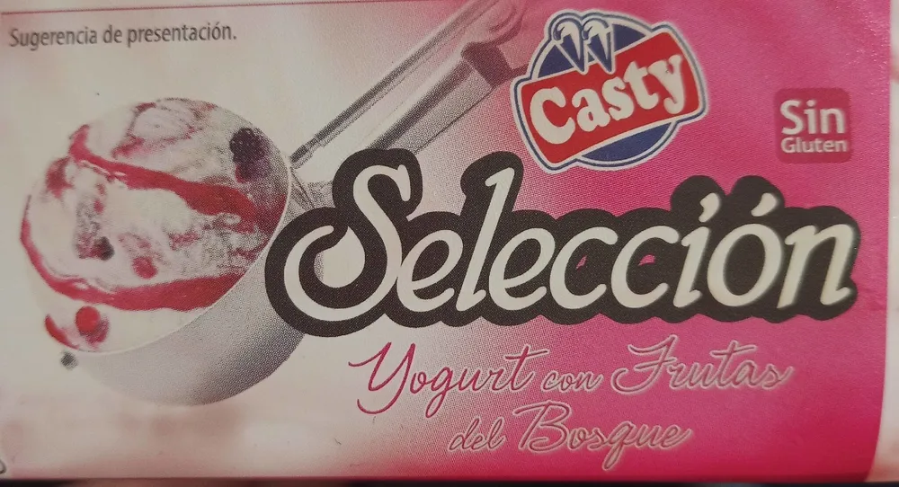 Helado de yogur con frutas del bosque
