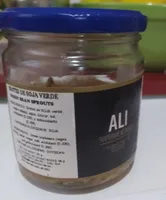 Brotes de soja verde