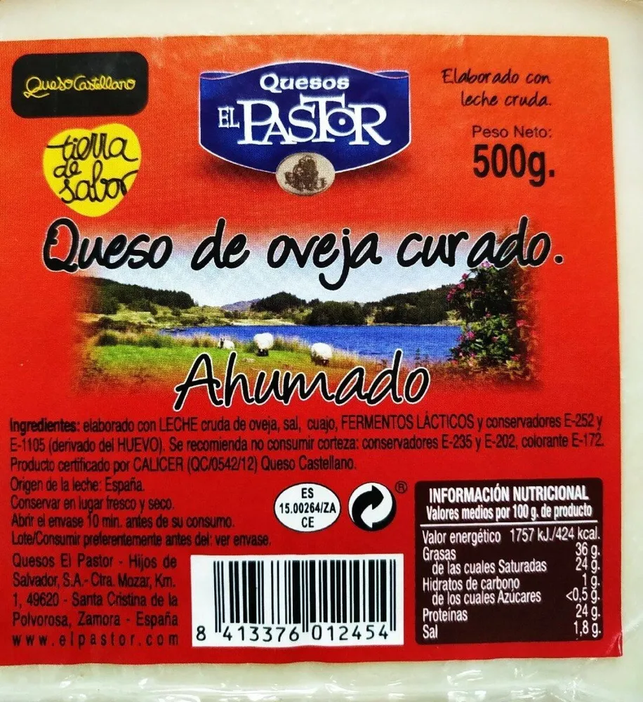 Queso de oveja curado ahumado