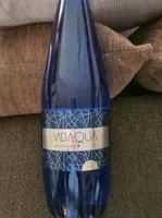 Agua mineral natural