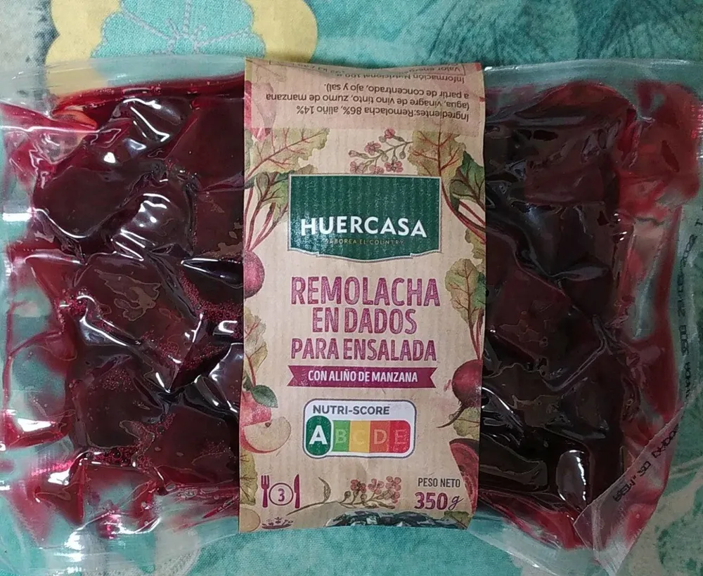 Remolacha en dados para ensalada