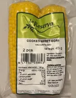 Cooked sweetcorn vaccum packed
