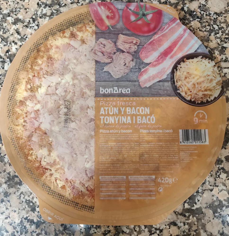 Pizza fresca atún y bacon