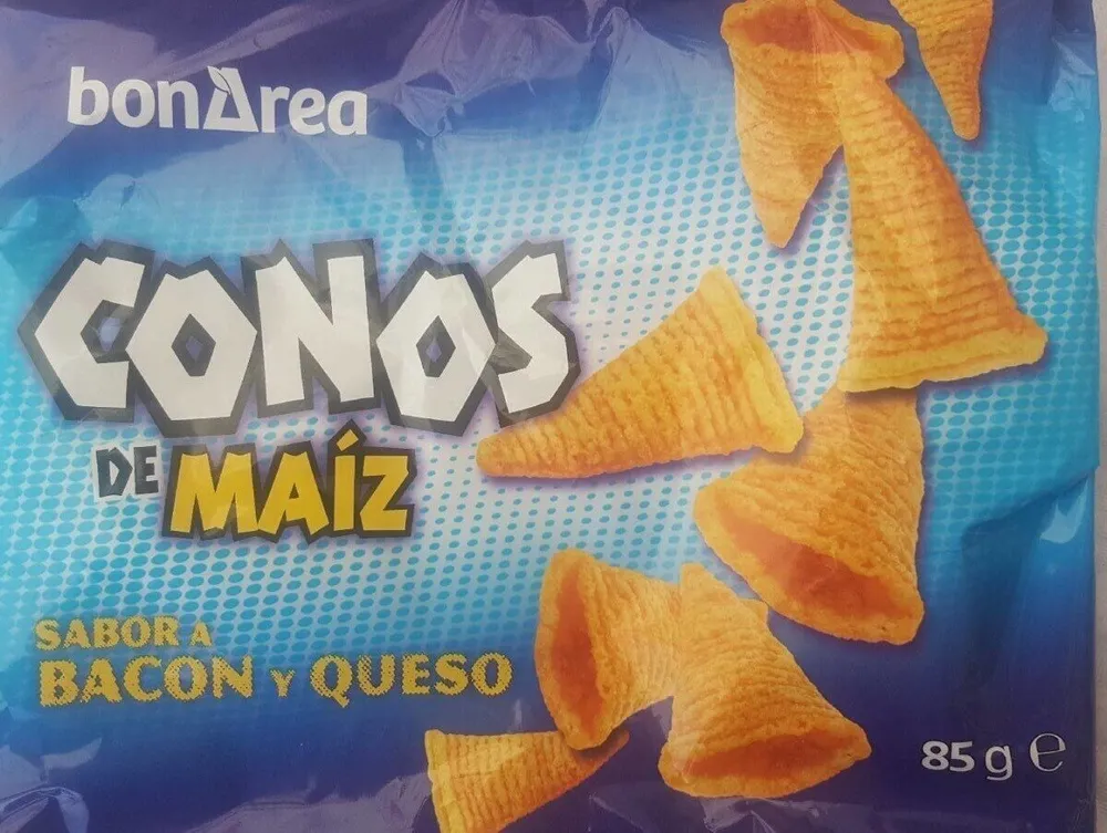 Conos de maíz sabor a bacon y queso