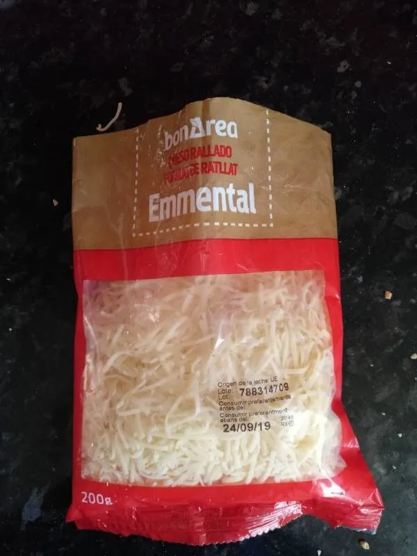 Queso rallado emmental