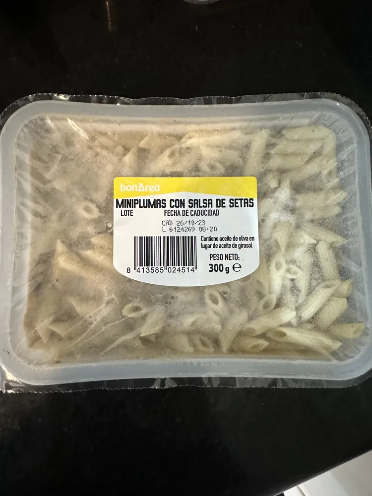Pasta Miniplumas salsa setas