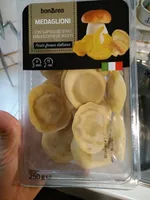Medaglioni con surtido de setas