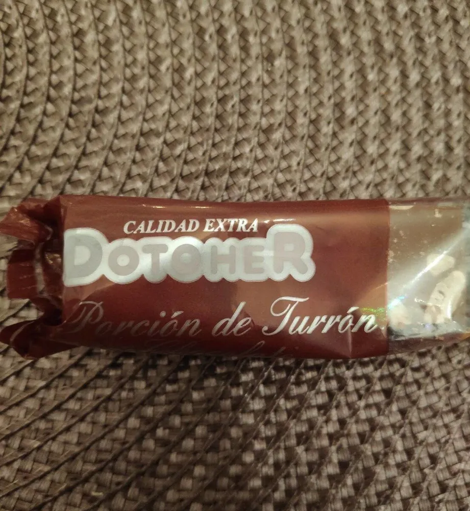 Porción turrón chocolate