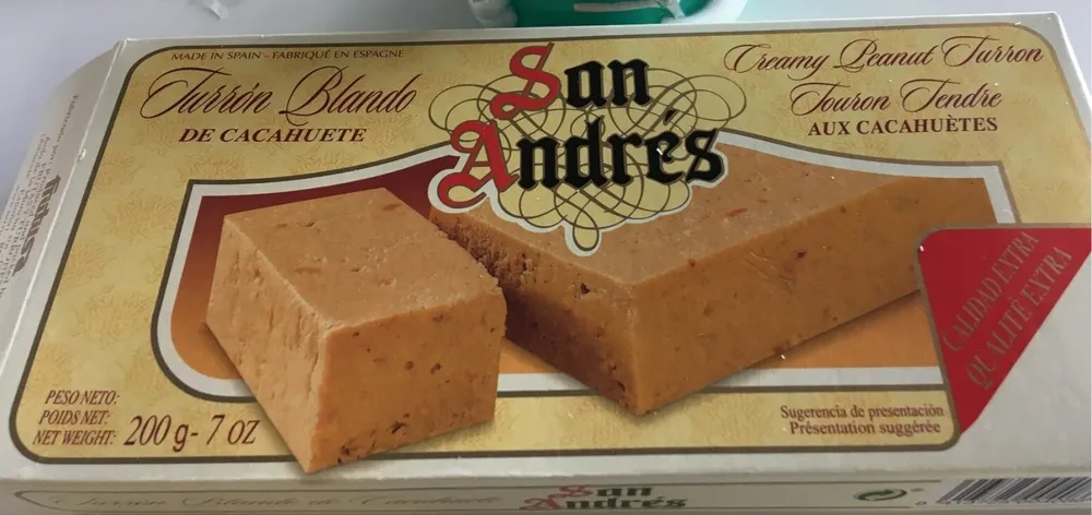 Touron tendre aux cacahuètes