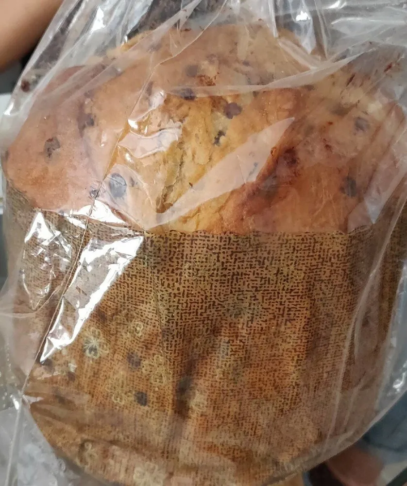 Panettone con pepitas de chocolate