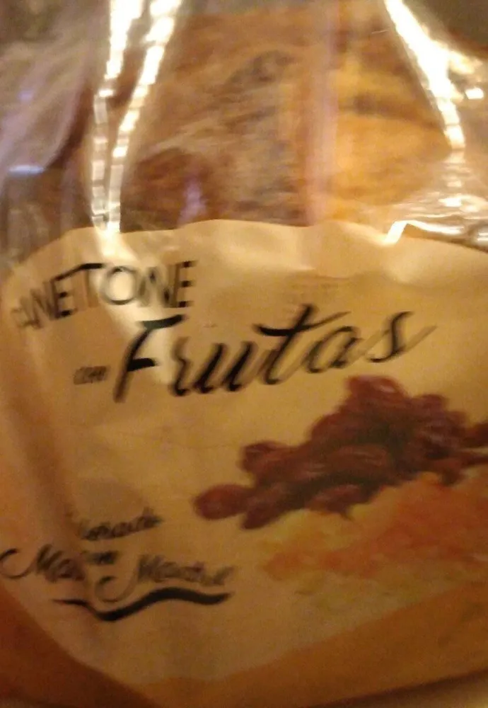 Panetone con frutas