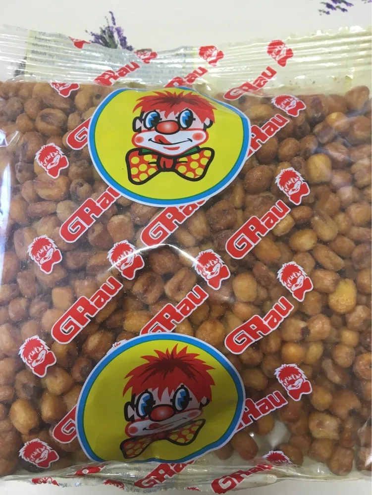 Maïs tendre frit et salé