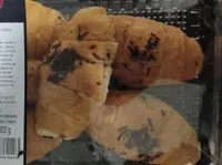 Croissant glaseado y relleno de crema de cacao y avellanas