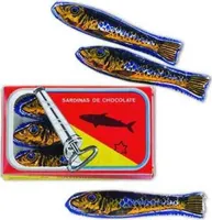 Sardinas de chocolate con leche