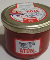 Pimientos de piquillo rellenos de atún