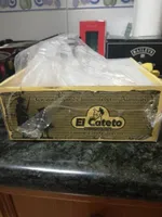 Triángulo relleno de choco estuche