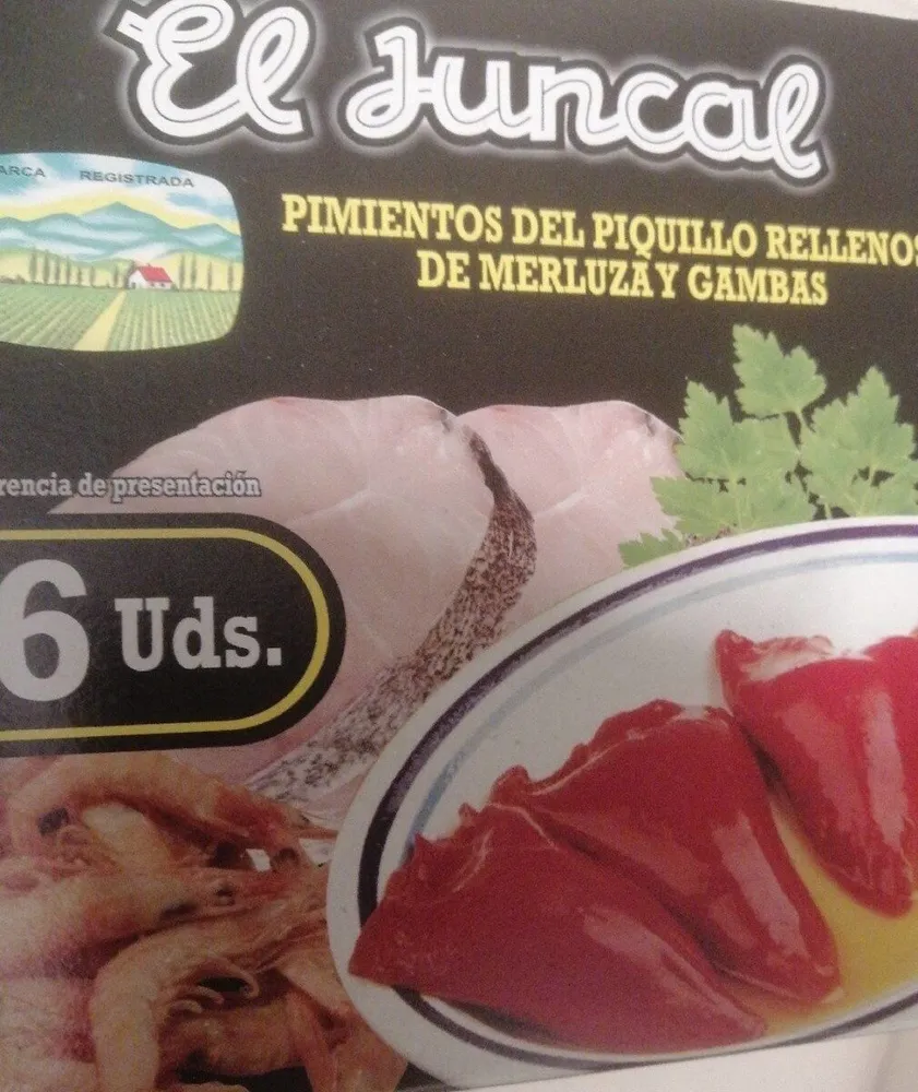 Pimientos de piquillo relleno merluza y gambas