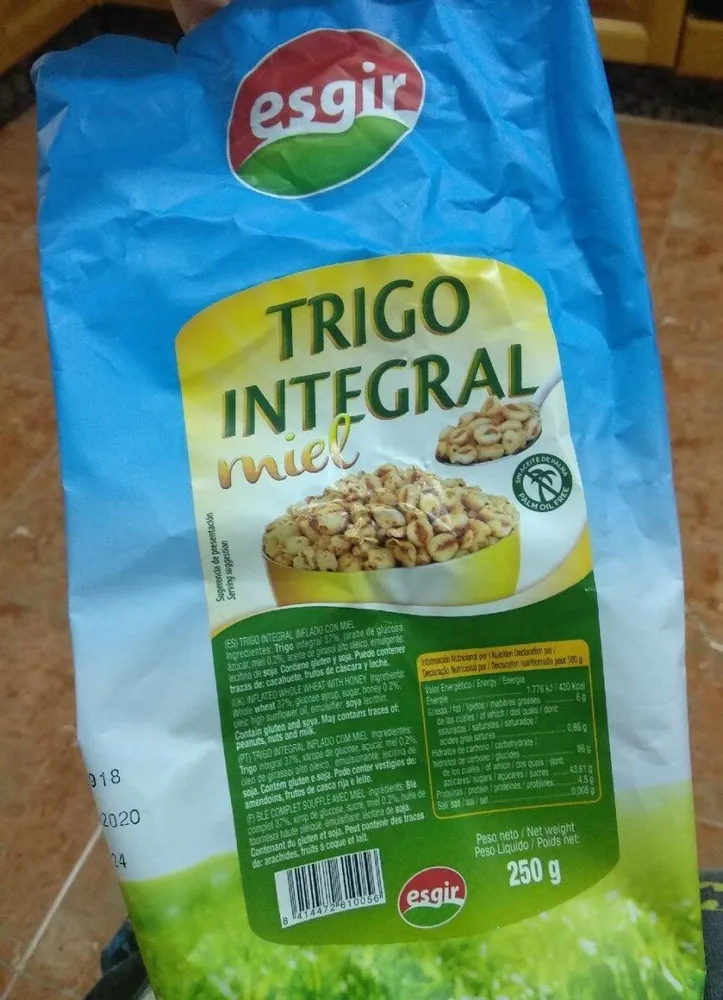 Trigo integral de miel