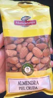 Almendra piel cruda