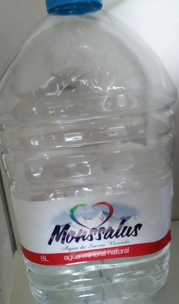 Agua de sierra nevada