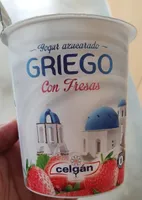 Yogur azucarado Griego con Fresas
