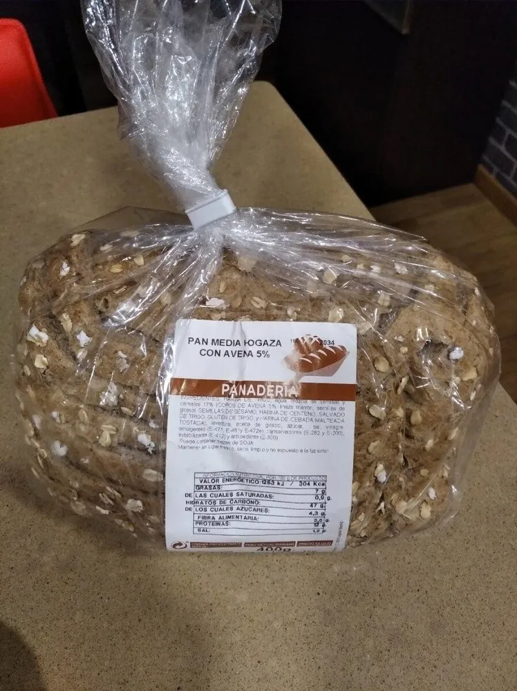 Pan media hogaza con avena 5%