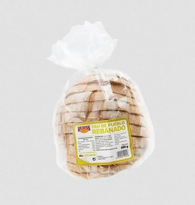 Pan de pueblo rebanado