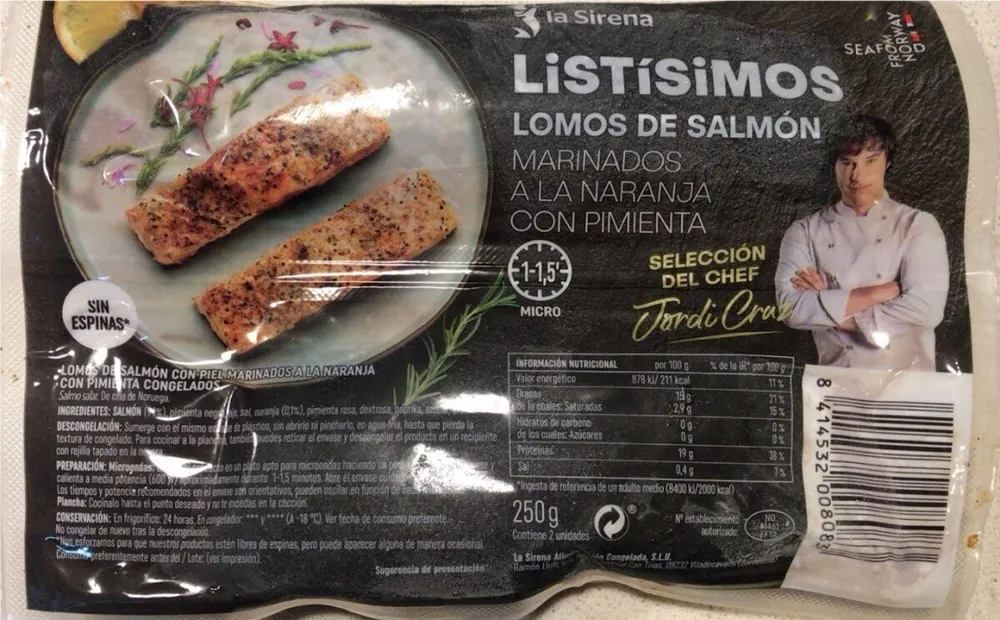 Lomos de salmón marinados a la naranja con pimienta