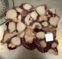 Rodajas de pulpo cocido