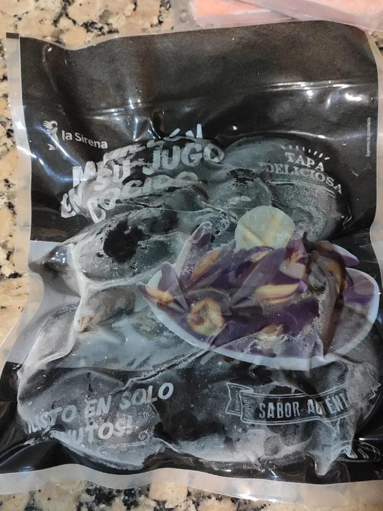 Mejillón en su jugo cocido