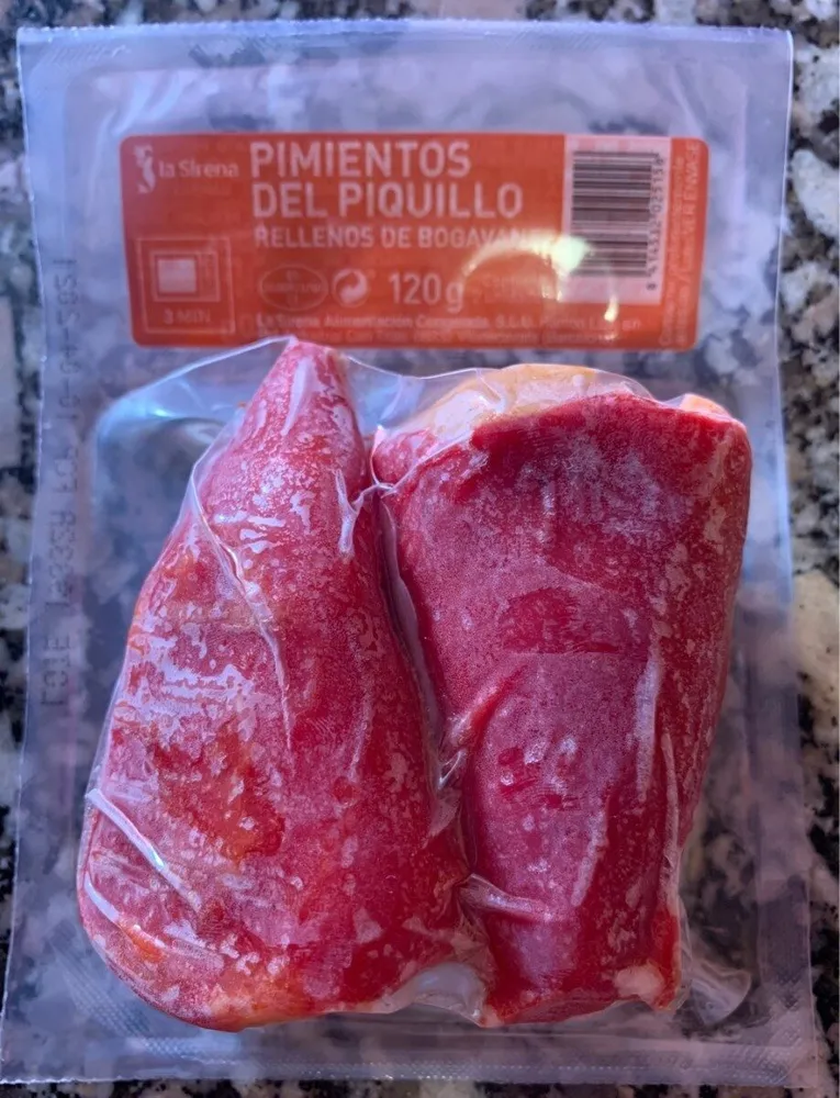 Pimientos del piquillo rellenos de bogavante