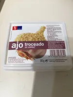Ajo troceado en cubitos