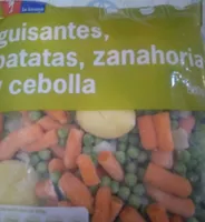 Guisantes, patatas, zanahoria y cebolla