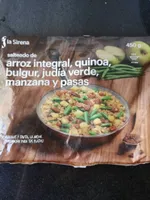Salteado de arroz integral, quinoa, bulgur, judía verde, manzana y pasas
