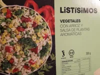 Vegetales con arroz y salsa de plantas aromáticas