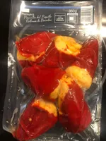 Pimientos del piquillo rellenos de bacalao