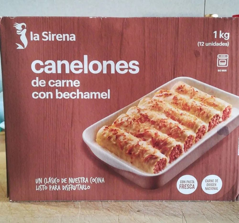 Canelones de carne con bechamel